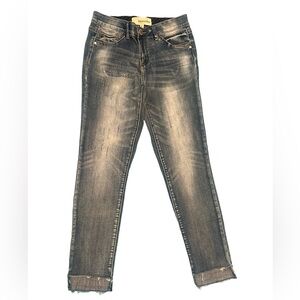 Rewind Women's / Juniors Cropped Released Raw hem Distressed Jeans size 3